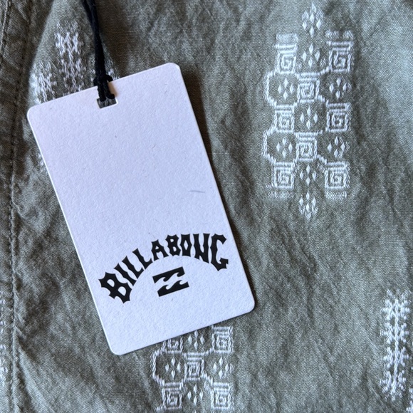 Billabong Button Up Collar Shirt - Picture 4 of 6